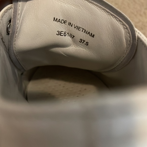 Prada Sneakers - Picture 6 of 12